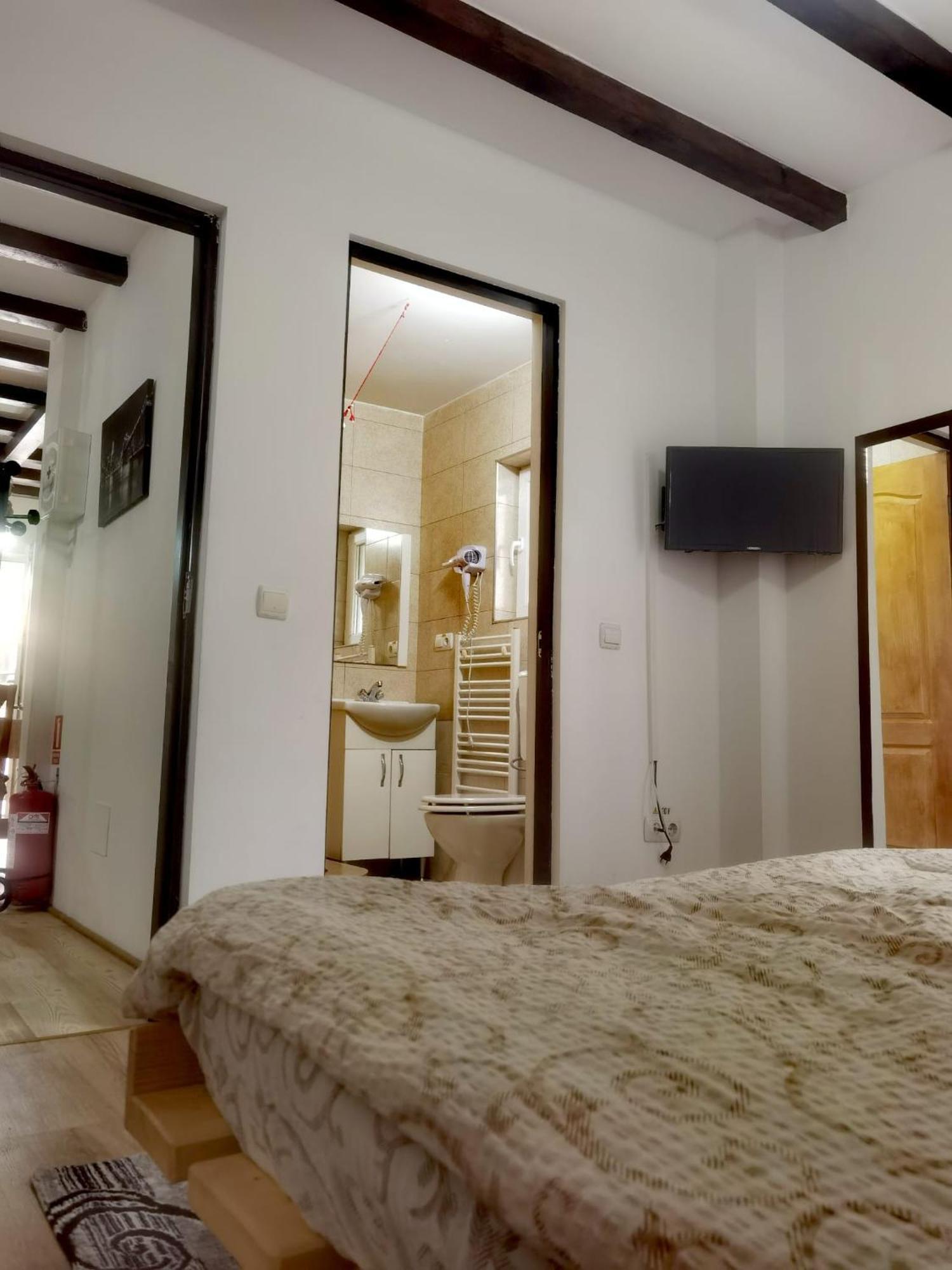 Hotel Casa Pietrosu Rodnei Borşa Zimmer foto